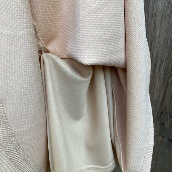 LULU’S Backless Fit n Flare Dress size XS - Picture 5 of 6